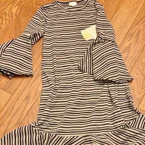 LuLaRoe Maurine Dress XXS Black and White 👗💃🏼